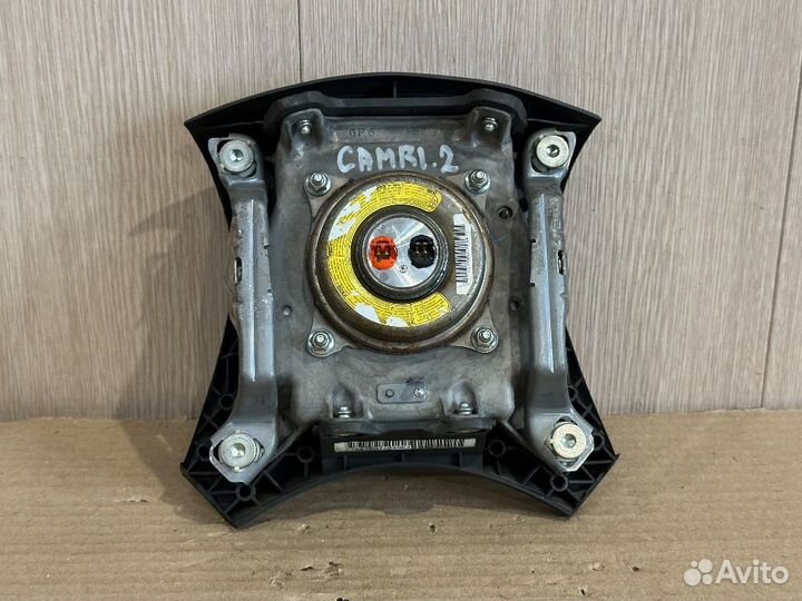 Подушка безопасности в руль Toyota Camry XV40