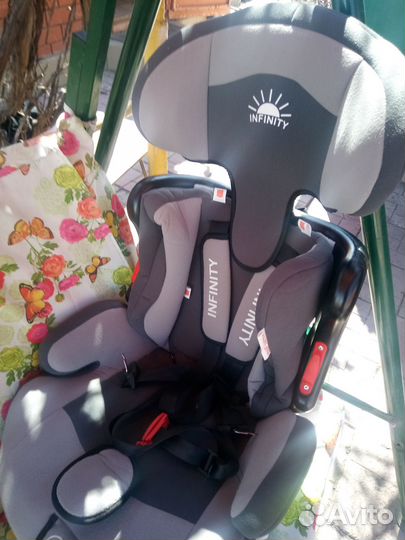Детское авто кресло