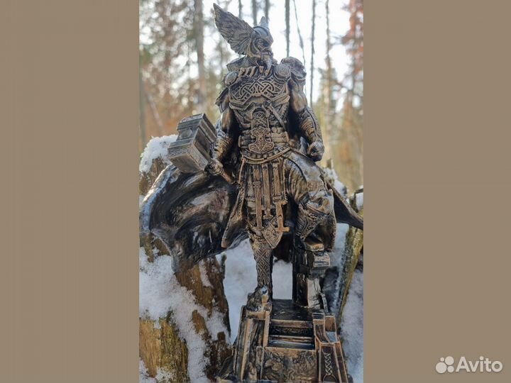 Тор (Бог Викингов )