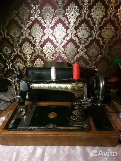 Швейная машина Afrana
