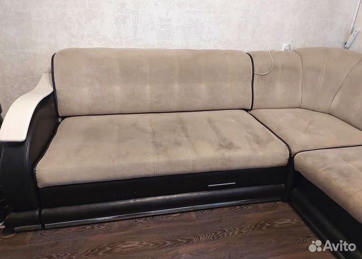 Угловой диван