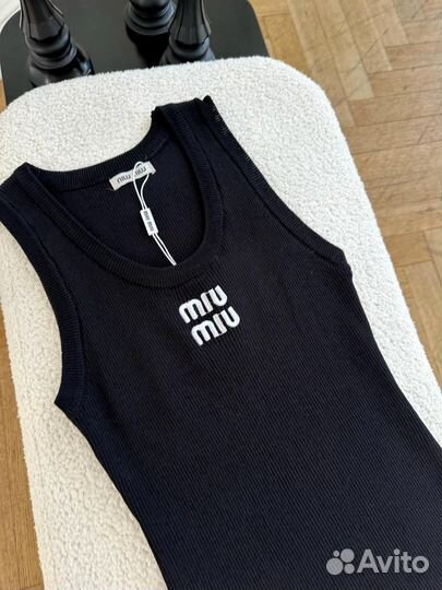 Miu Miu майка шикарная (топ 2024)