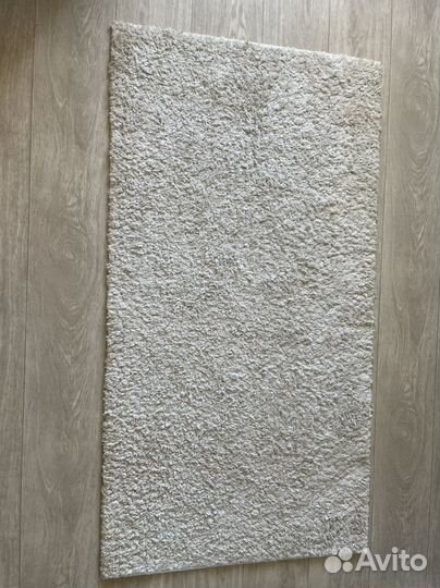 Ковер напольный белый