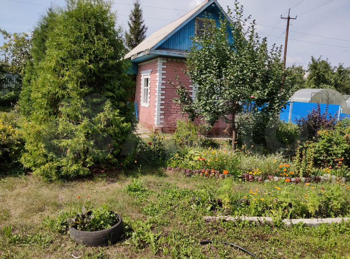 Дача 18 м² на участке 6 сот.