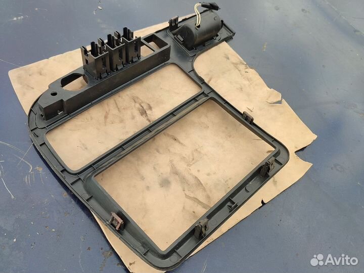 Kia sephia рамка магнитолы