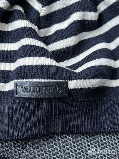 Шапка оригинал valentino