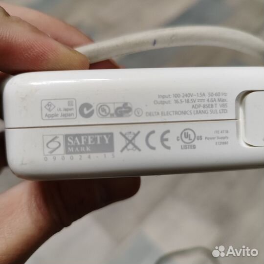 Блок зарядки для macbook