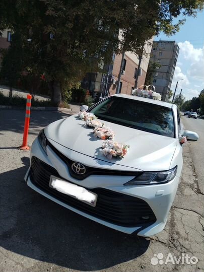 Свадебные украшения на машину