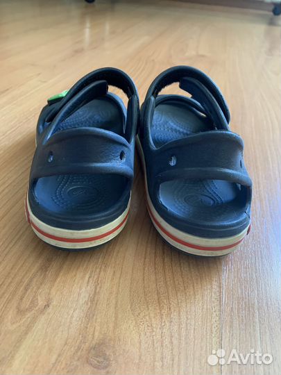 Продаю сандали Crocs