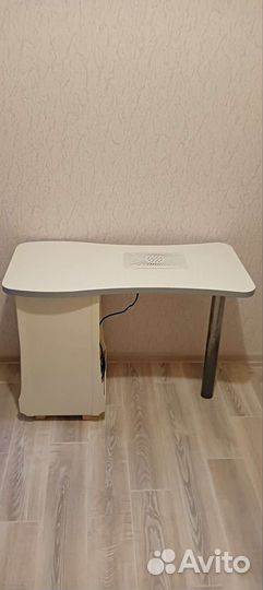 Стол для маникюра