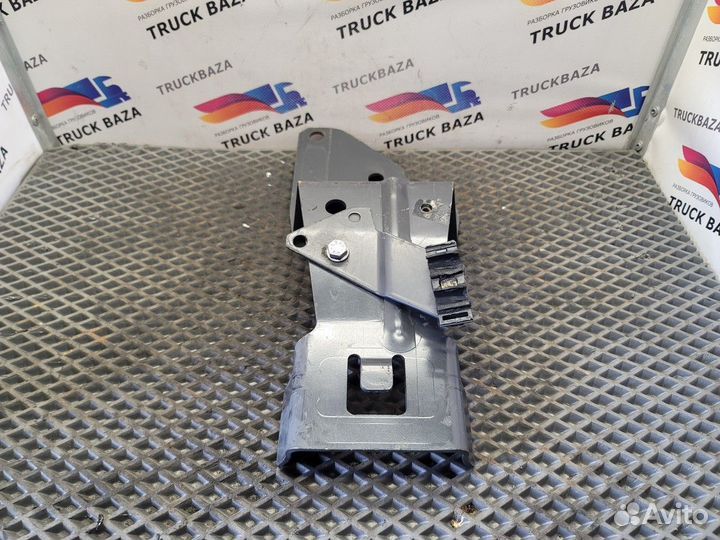 5010334783 Кронштейн бачка гура Renault Premium