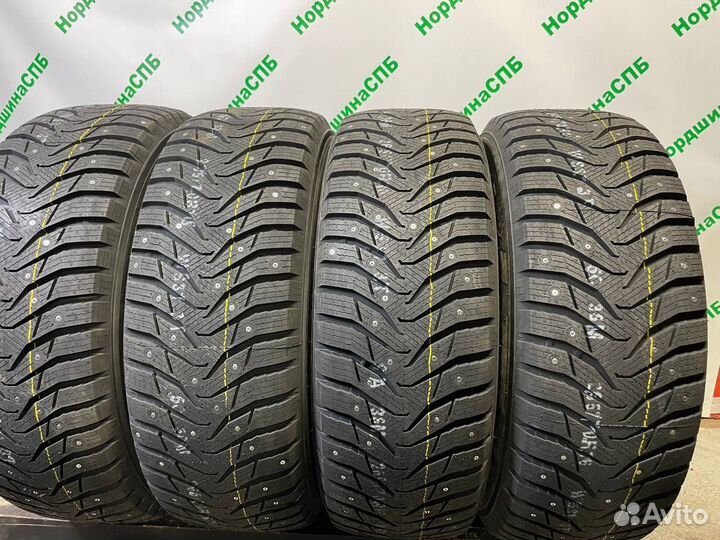 Kumho WinterCraft SUV Ice WS31 265/70 R16 127T