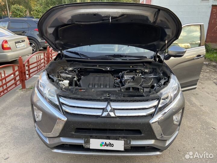 Mitsubishi Eclipse Cross 1.5 CVT, 2018, 112 000 км