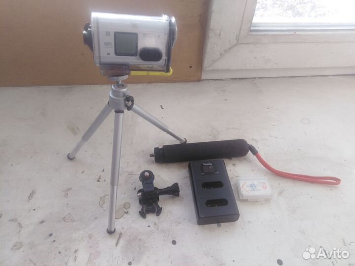 Экшен камера Sony as 100V