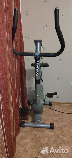 Велотренажёр-Вешалка