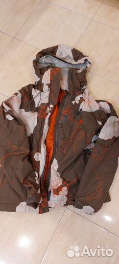 Куртка для сноуборда женская