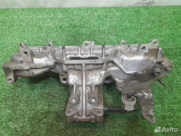 Впускной коллектор Toyota Rav4 A40 2.0 diesel 2013
