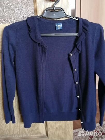 Синяя кофта школьная