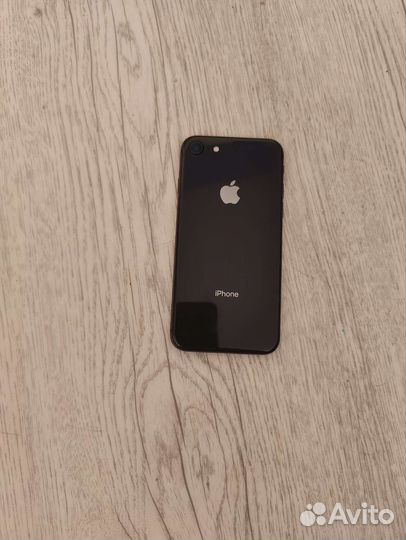 iPhone 8