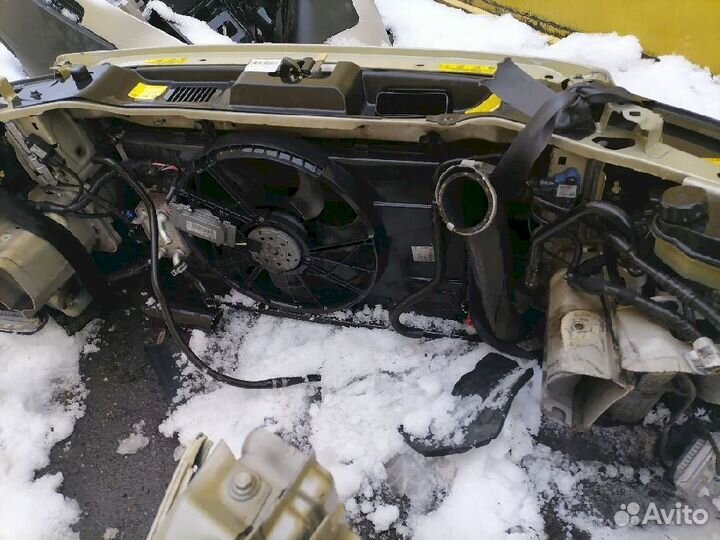 Радиатор охлаждения Volvo S40 MS68