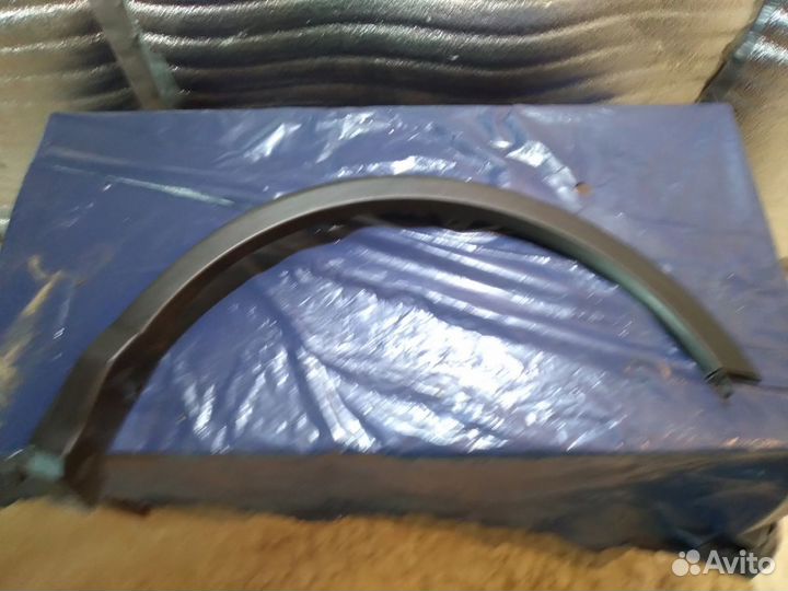 Накладка (расширитель ) арки крыла - сзади слева