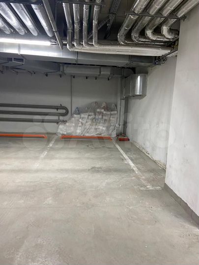 Машиноместо, 13 м²