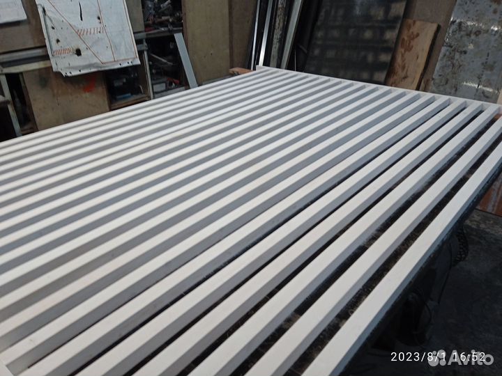 Рейки на стену