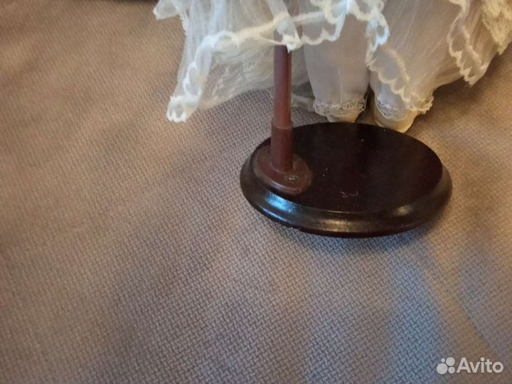 Кукла фарфоровая коллекционная 45 см