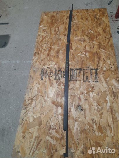 Молдинг на крышу лев. Opel Astra