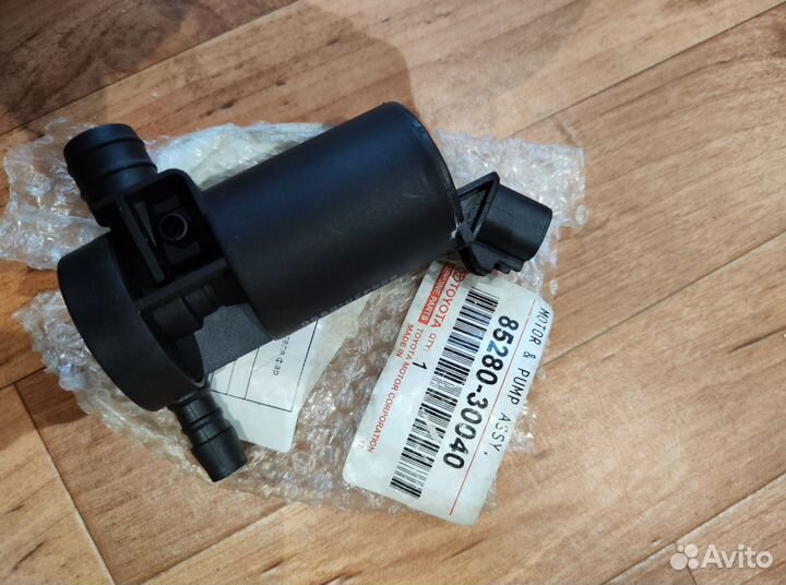 Насос омывателя фар toyota