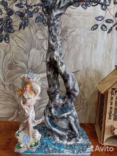 Дерево из бисера