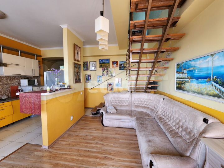 3-к. квартира, 111,7 м², 16/16 эт.