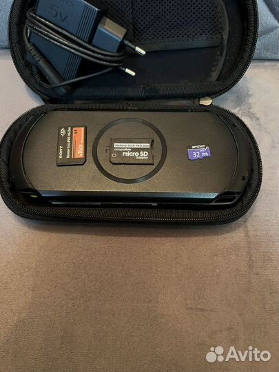 Sony PSP e1008 прошитая с играми