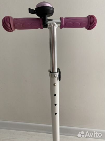 Самокат трехколесный Reaction