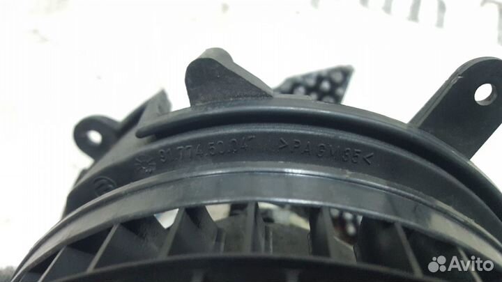 Мотор печки в сборе на Mercedes-Benz W202