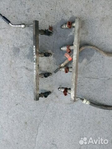 Топливная рейка форсунка Шевроле Авео