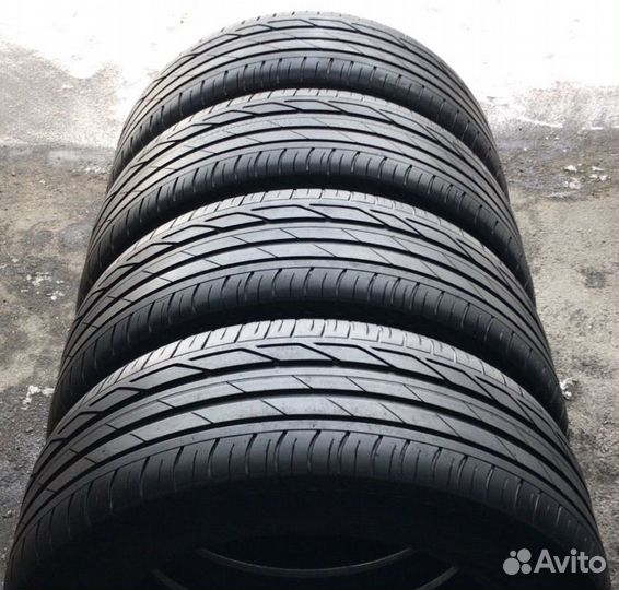 Bridgestone Turanza T001 225/55 R17