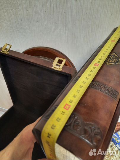 Фотоальбом ручной работы, кожа в кейсе