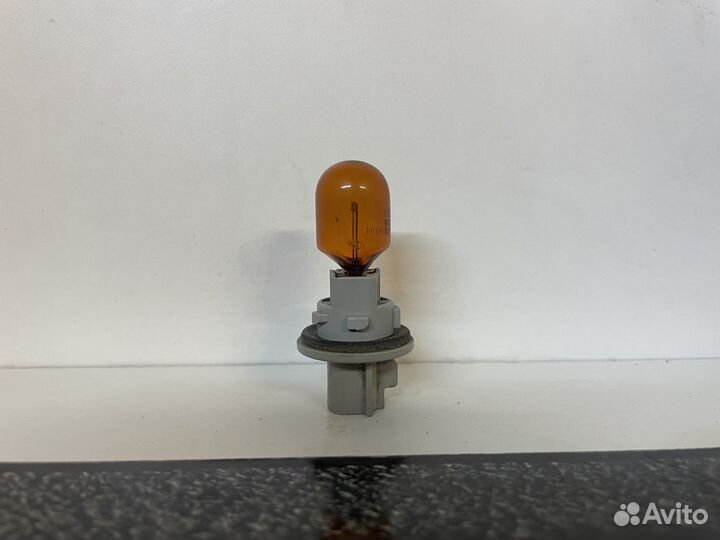 Патрон лампы Lexus Лексус Toyota Тойота