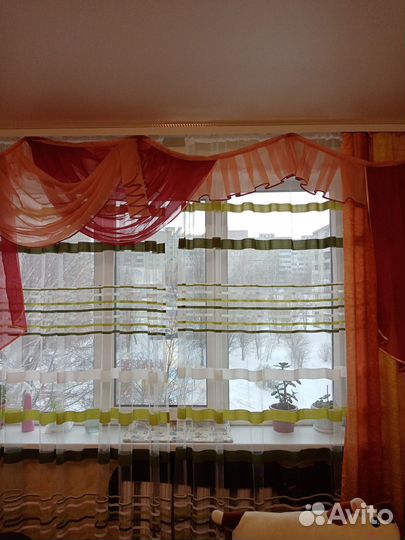 Ламбрикен на окно