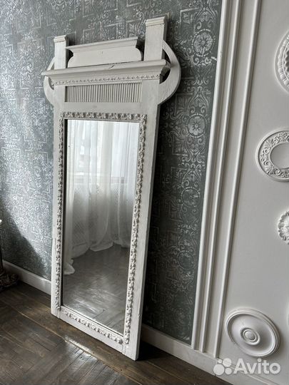 Зеркало старинное в раме