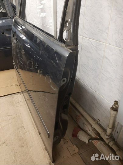 Дверь передняя правая Ford C-MAX 2003-2011