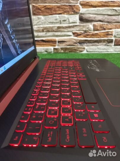 Игровой ноутбук Acer nitro 5 i5 8го/GTX 1050TI/SSD