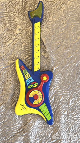 Детская гитара