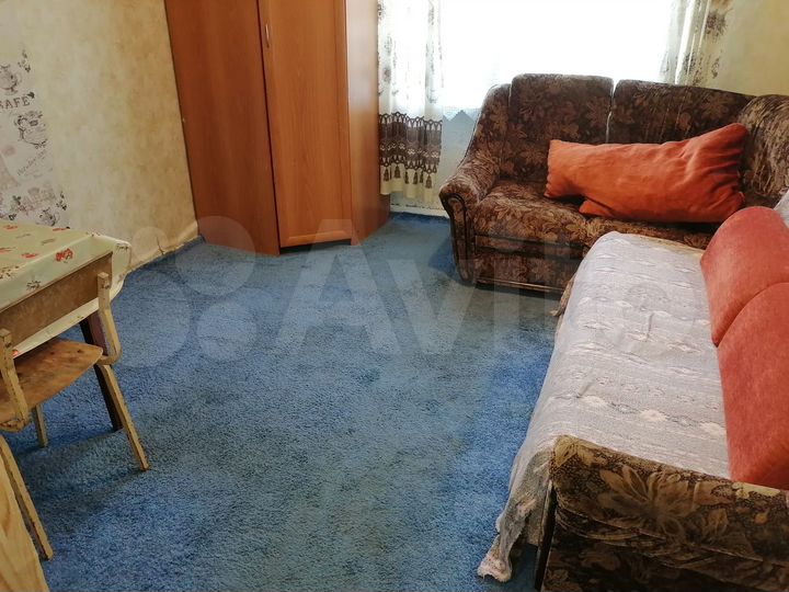 Комната 18 м² в 4-к., 4/5 эт.