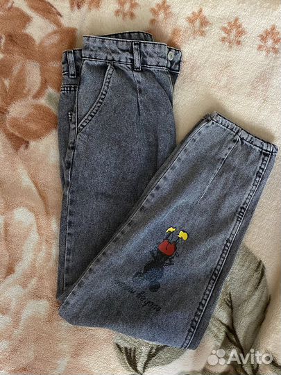 Джинсы новые