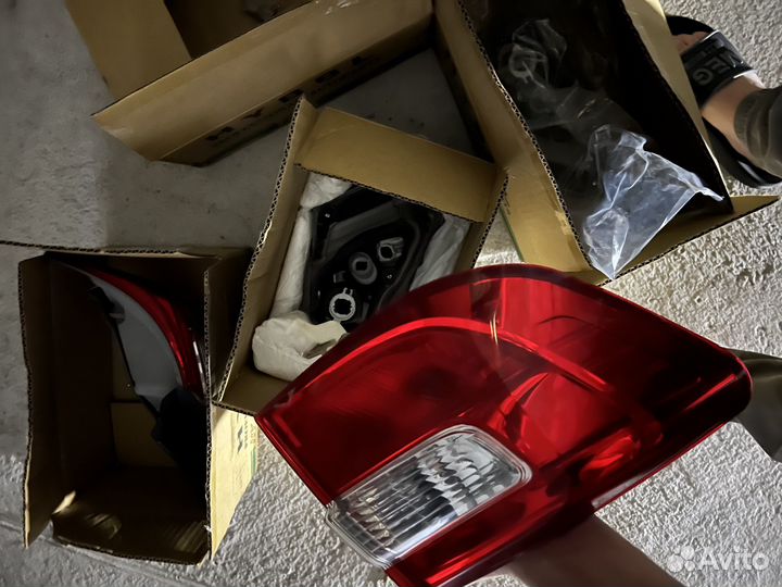 Задние фонари стопы на camry 50