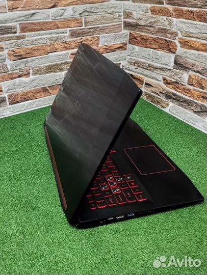 Игровой ноутбук acer nitro 5 i5 4ядра/GTX1050 4Гб