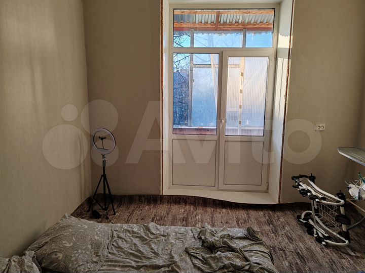 2-к. квартира, 54 м², 4/4 эт.