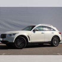 Infiniti QX70 3.7 AT, 2014, 95 000 км, с пробегом, цена 2 650 000 руб.